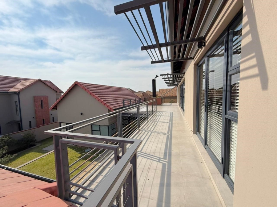To Let 4 Bedroom Property for Rent in Wild Olive Estate Free State